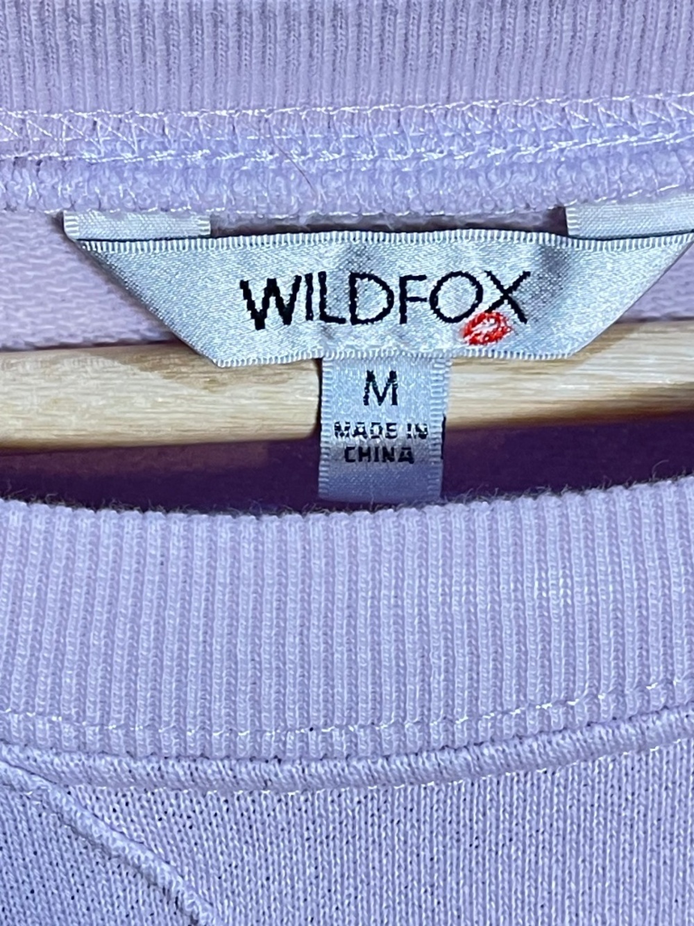 Wildfox Lavender Sweatshirt with Hot Pink 'DOGS LOVE ME' Graphic - Picture 3 of 5